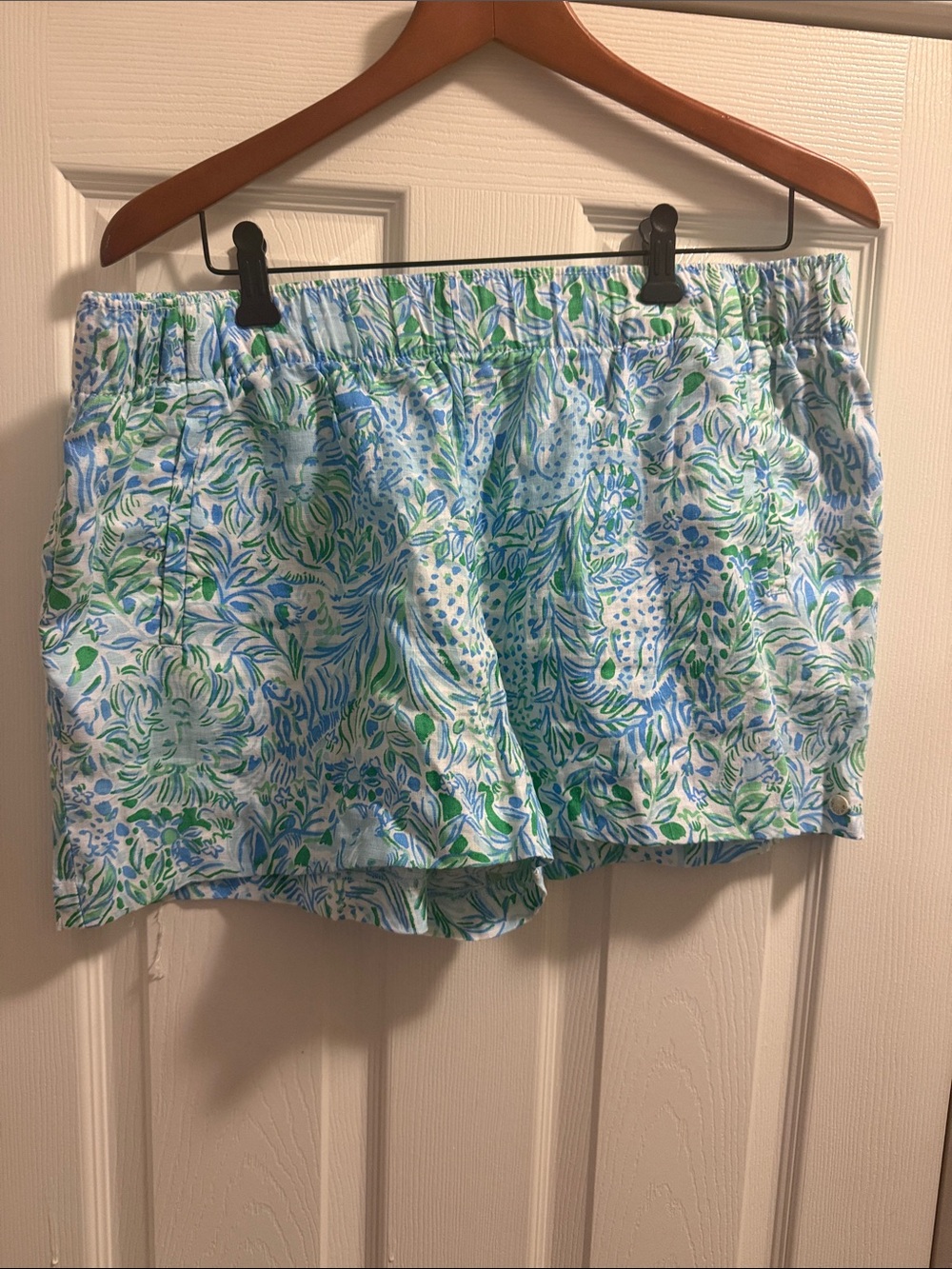 Lilly Pulitzer 100% Linen Blue & Green Jungle Print Elastic-Waist Shorts NWOT